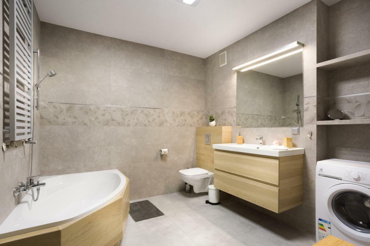 Apartmán Premium Family&Friends Poznaň Exteriér fotografie
